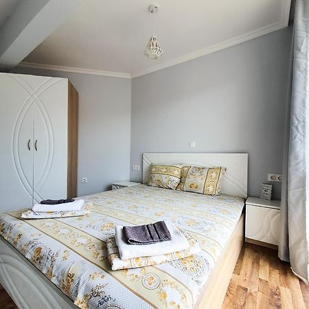 Appartement Апартамент High Style à Burgas Extérieur photo