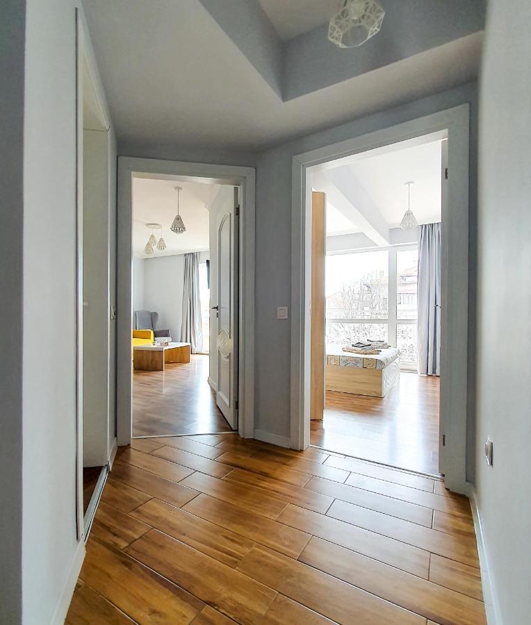 Appartement Апартамент High Style à Burgas Extérieur photo