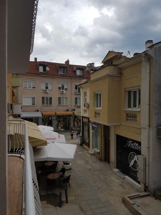 Appartement Апартамент High Style à Burgas Extérieur photo